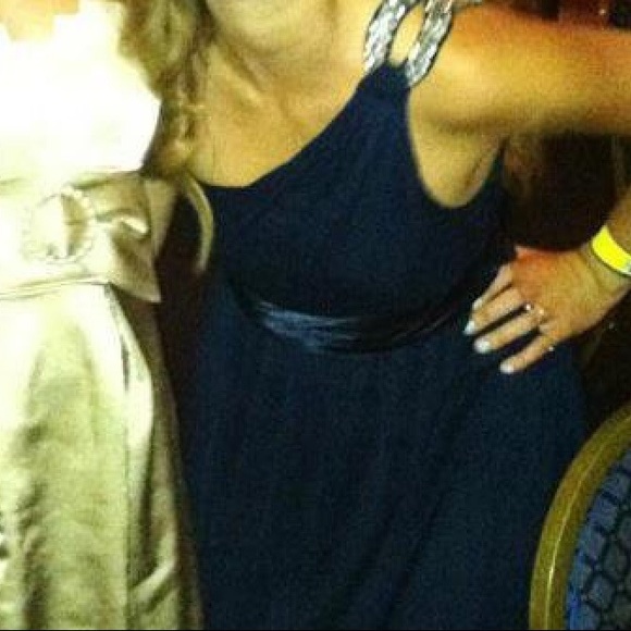 City Triangles floor length navy gown - Picture 1 of 7